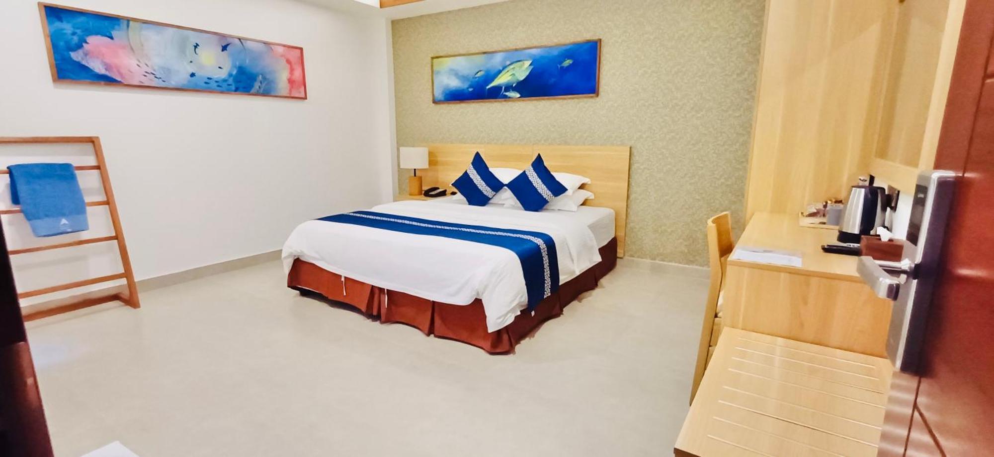 Ayala Oceanview Maldives Hotel Gulhi Exterior photo